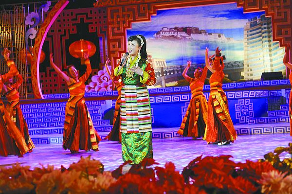 拉萨市2011年藏历铁兔新年电视晚会录制完成