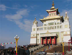 卡尔梅克共和国藏传佛教最大寺院举行十周年庆典
