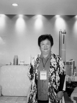 藏族女企业家王瑜·吉嘎获“全球绿色农产品流通杰出贡献大奖”