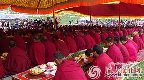 青海海东第七届藏传佛教论坛在互助县扎隆寺举行
