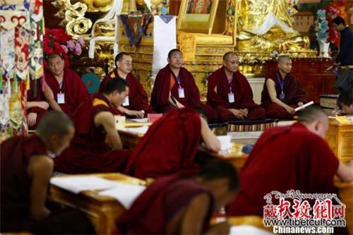 青海省藏语系佛学院"禅然巴""智然巴"招生考试举办
