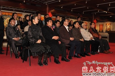 藏人文化发展促进会在上海复旦大学举办唐卡展