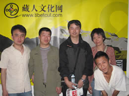 格桑花西部助学网志愿者做客藏人文化网