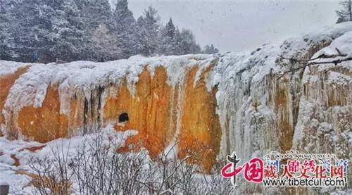 冬去黄龙瑶池赏雪 四川阿坝黄龙景区执行淡季门票