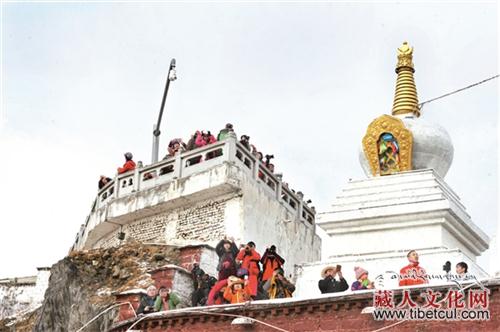 “淡季旅游”不再“淡” 拉萨旅游市场“火”起来