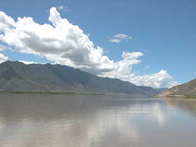 西藏山南逐渐提升旅游发展水平