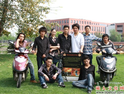 藏族首部校园原创电影《岁月流逝》拍摄完成