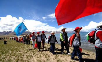 西藏纳木错国际徒步活动顺利结束