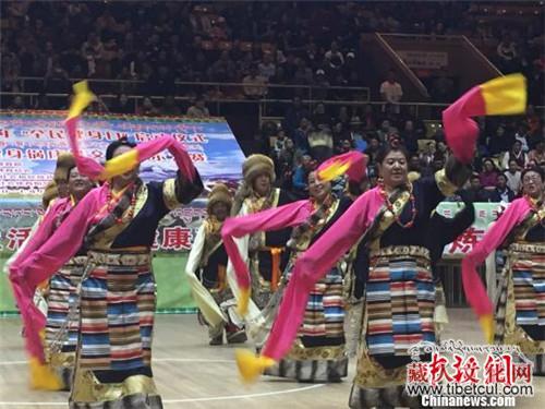 全民的体育 西藏举办首届健身锅庄舞大赛