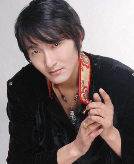 藏族歌手卓玛泽让发行首张专辑