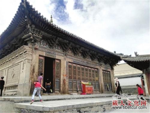 甘肃首现“八思巴文”楹联 藏身永登妙因寺