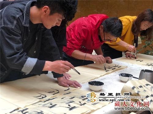 挖掘书法人才 云南迪庆州举办首届藏文书法培训班