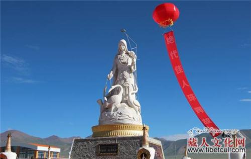 青海省治多县：格萨尔王后珠姆故里唱响“源”文化