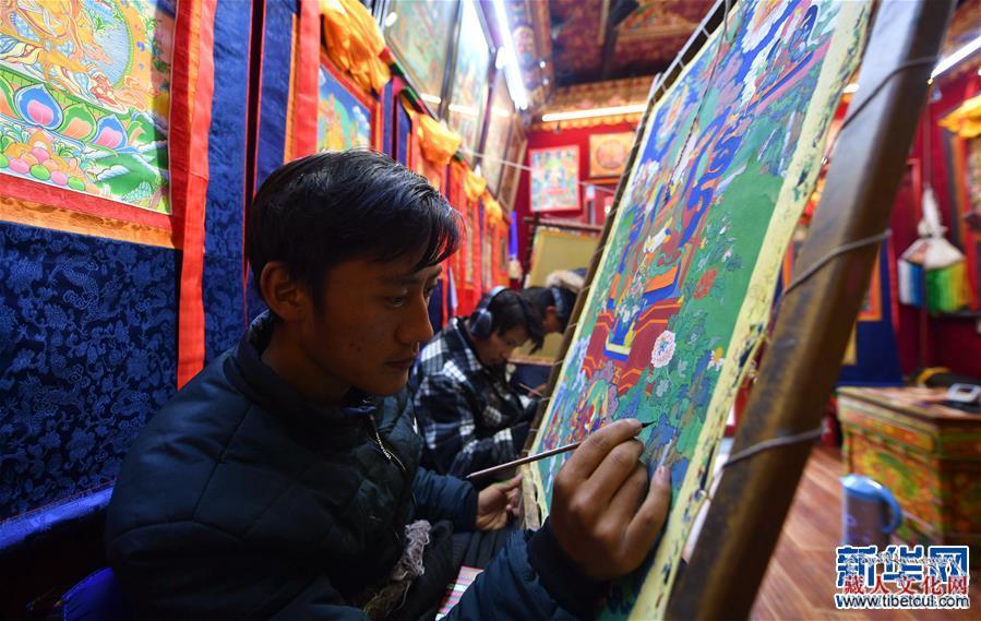 带您领略笔尖神韵 西藏拉萨古老八廓街里的唐卡秀