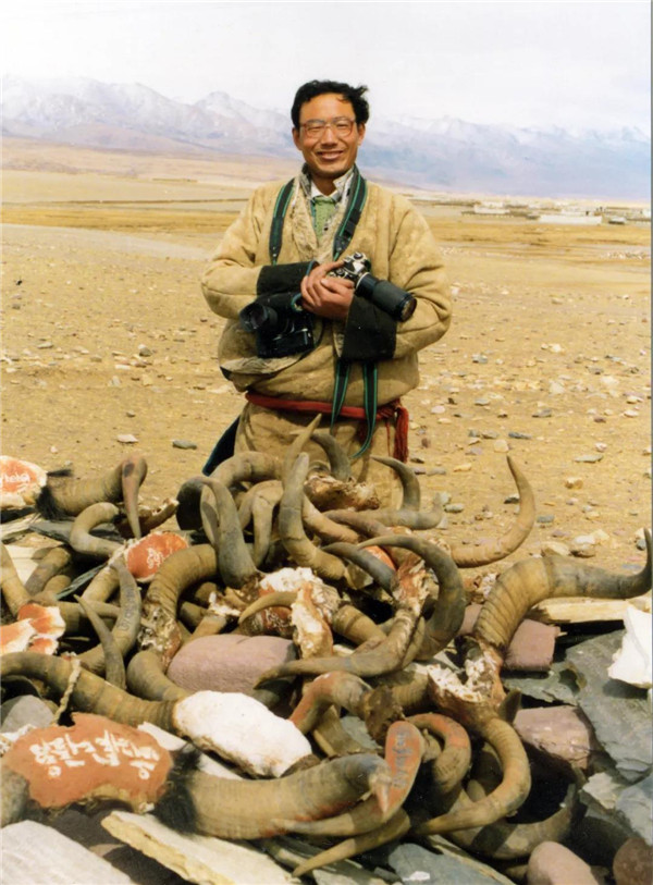 唐召明：以敬仰之心，用镜头纪录西藏30年1.jpg