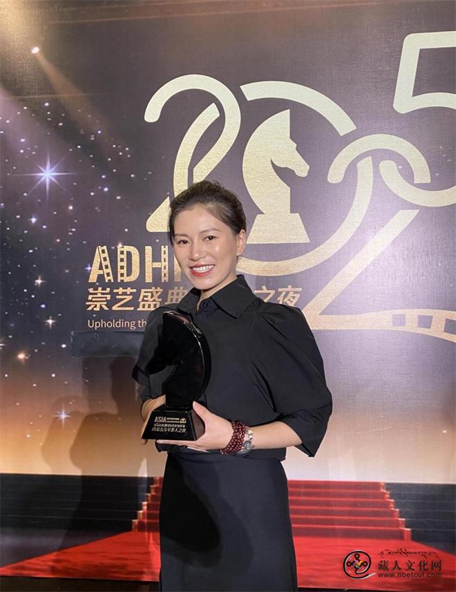 1763556155215056.jpg 电影《姆兰河那边》喜获三项大奖2.jpg