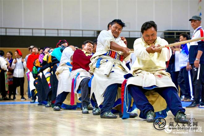 西藏拉萨：农牧民运动会“赛”出幸福生活6.jpg
