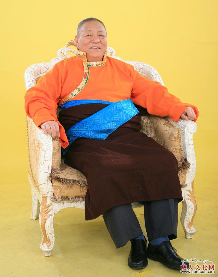 卡洛藏医药大师的儿子图片